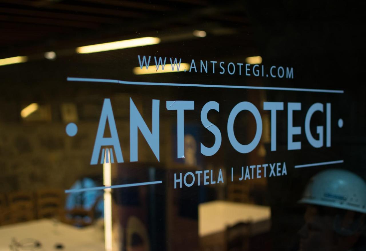Hotel Antsotegi Etxebarria Ngoại thất bức ảnh